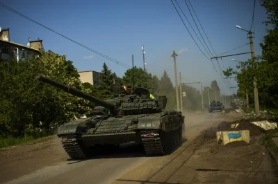 FruMar - Ex-polski T-72M1R obłożony kostką.

#ukraina #wojna