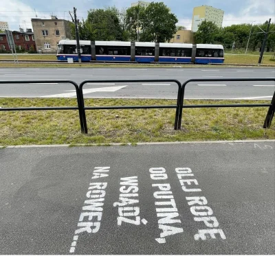 Zielonykubek - Czy jest tutaj choć jedna osoba, której kask rowerowy uratował zdrowie...