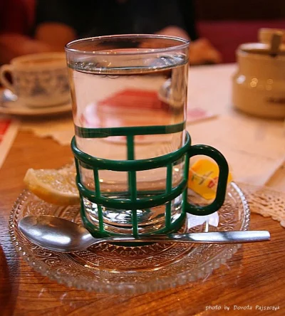 ArthurFleck - @Krafti: Musisz obowiązkowo siorbać herbatkę z takiej szklaneczki