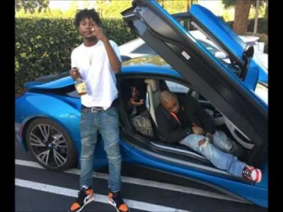 PaulAIlen - Playboi Carti - Soul

#yeezymafia
#rap
#playboicarti