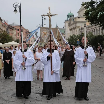 kozackikozak - Ale że zboczeńcy w jakiś strojach normalnie sobie po ulicach chodzą? D...