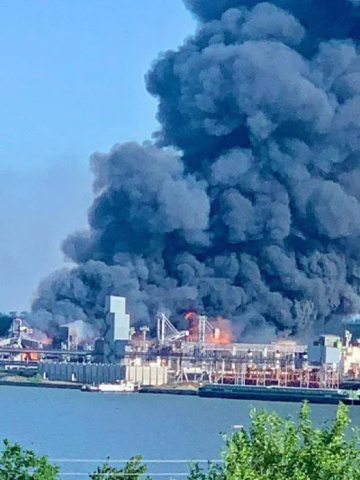 waro - r0sjanie zniszczyli dzisiaj główny terminal eksportu zboża w Mikołajewie.

J...