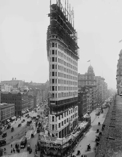 sinusik - Jednym z najbardziej popularnych budynków w Nowym Jorku jest Flatiron Build...