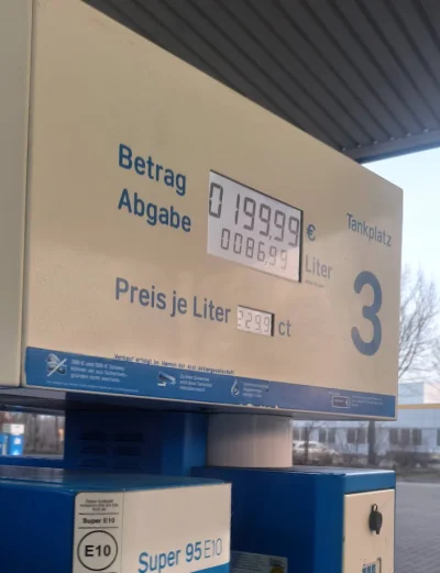 grz - W Niemczech wychodzi ponad 10 zł za litr, także ten ( ͡° ʖ̯ ͡°)