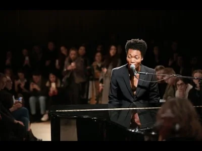 Hektorrr - Ale to jest świetny kawałek! Polecam mocno! 

#benjaminclementine #muzyk...