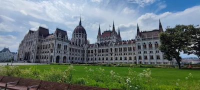 AdamES - @bystrygrzes odwiedziliśmy Eggtelek, Tokaj (straszne miejsce), Eger, teraz j...