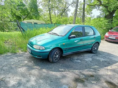 kukaszr - Wczoraj napotkałem wyjątkowy samochód. Fiat Palio hatchback nie, kombi /wee...