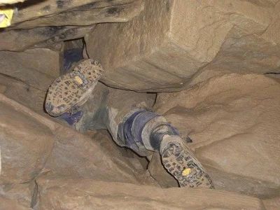 cheeseandonion - >In 2009, John Jones, 26, set out to explore Nutty Putty Cave in Uta...