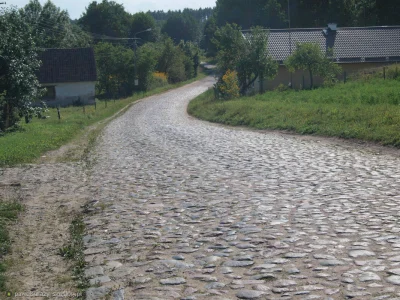 m.....a - eau rouge dla mercedesów 
#f1