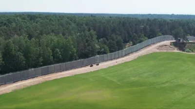 itakisiak - Straż Graniczna:
"Pierwsze ukończone odcinki bariery na granicy zostały ...