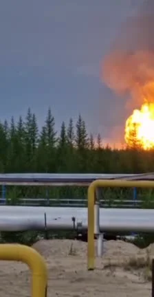 A.....n - Płonie największe rosyjskie pole gazowe.

Według wstępnych informacji w n...