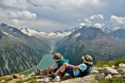 places2visit - Cześć

Przedstawiam Wam Kebema Panoramabrücke i położone na wysokośc...