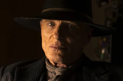 upflixpl - Mnóstwo nowych zdjęć z nadchodzącej odsłony Westworld

Westworld, mroczn...