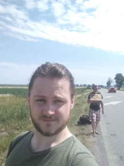 DobrzeiSmacznie - #autostop #gownowpis #slowacja

Pozdrowienia ze słonecznej Słowacji...