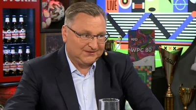 B.....a - Ja pozwałem Jadczaka? Nie pamiętam już, to było 18 godzin temu
#mecz #pilk...