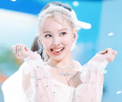 PrawaRenka - #nayeon #twice
#koreanka