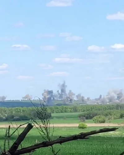 SoltysWsiInternet - Pozycje Sił Zbrojnych FR pod ostrzałem artylerii ukraińskiej

#...
