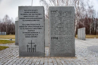 kuba70 - > Jak się okazuje w środku pochowanych było 13 niemieckich żołnierzy, któryc...
