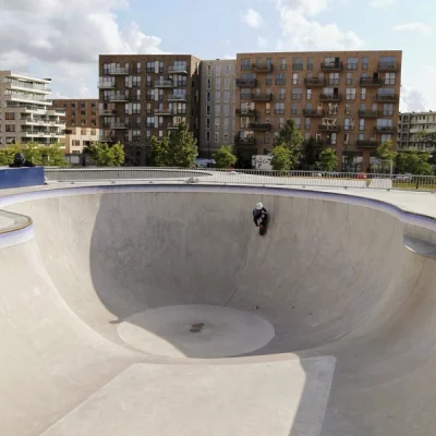 DinguMkembe - @DetektywColumbo: na załączonym obrazku skatepark w Amsterdamie. "Takie...