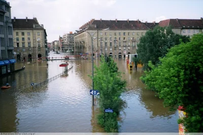 kochanka_masztalerza - 25 lat temu, 3 lipca 1997 roku zaczął padać deszcz. W ciągu 5 ...
