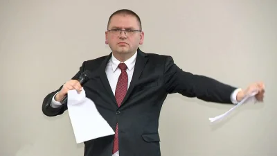 mojemirabelki - @Altar: niezależni prokuratorzy są, ale są też odsuwani w delegacje n...