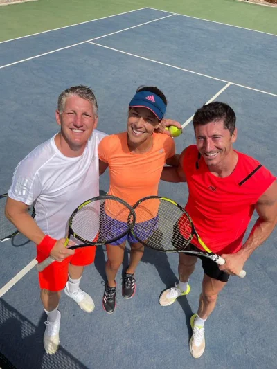 miki4ever - #tenis #sportowiecroku #pilkanozna #lewandowski


No to "gowniara" sie...