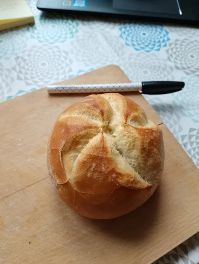 Bahupl - Dziś za taką bułeczkę zapłaciłem 1.15 zł. Co te chuje zrobili z tym krajem. ...