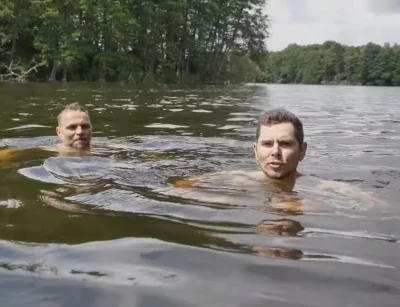 ye88 - PIOTR ZYCHOWICZ KĄPIEL REALNA, NURKOWANIE DZIEJE SIĘ NA NASZYCH OCZACH... ALE ...