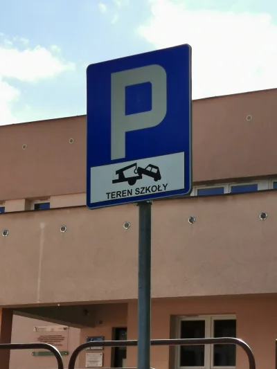 hrumque - No to w końcu parking i można parkować z czy nie?
A może to jest parking dl...
