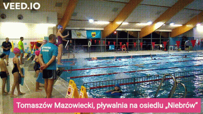 Poludnik20 - #tomaszowmazowiecki #lodzkie Pływalnia na osiedlu „Niebrów”. Jeden z trz...