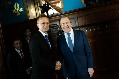 The_Orz - Węgierski minister spraw zagranicznych pojechał sobie w czwartek do Moskwy ...