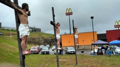 blurred - #bekazprawakow McDonalds wyszedł na potrzeby chrześcijańskich klientów