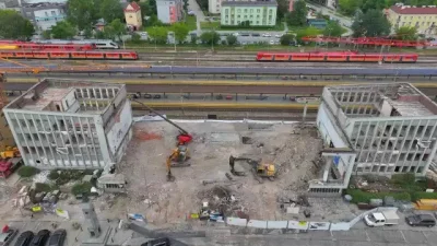 PanZ - Obecnie ma dworcu w Kielcach piździ dwa razy bardziej, ponieważ sam dworzec na...