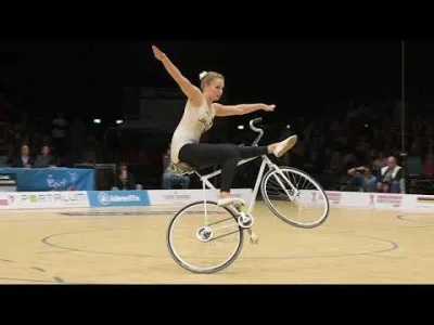 deryt - Jest to konkurencja "balet na rowerze". Rower jest specjalnie dostosowany: ni...
