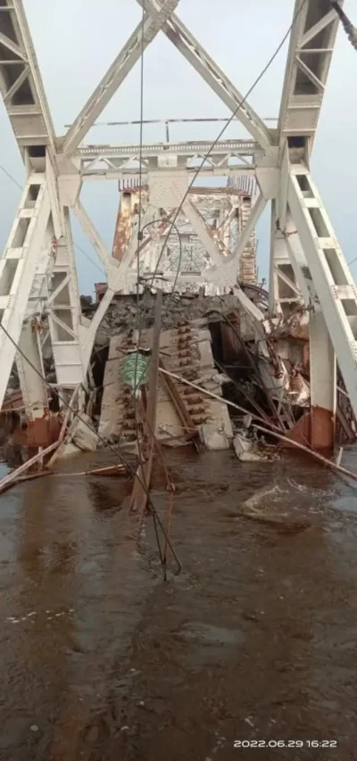 Sweet-Jesus - Most przy Czarnobylskiej Elektrowni Jądrowej został wysadzony w powietr...