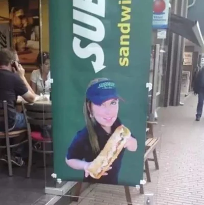 dudi-dudi - Hej Subway, niezły chwyt marketingowy.
Zatrudnić do reklamy karłów, aby k...