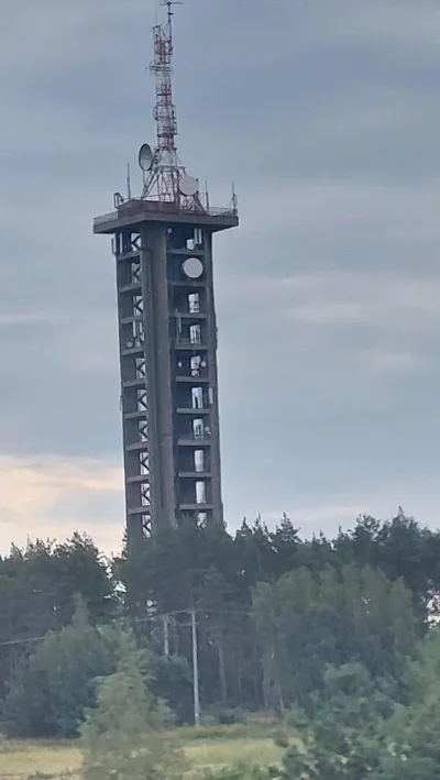 InnocentKoP - Elon buduje wieże startową dla Starshipa gdzieś w Polsce ( ͡° ͜ʖ ͡°) 
...