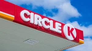 jc_denton - Ile kosztują hot dogi na stacji Circle K
#hotdog #circlek