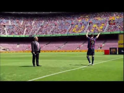 twoj-starywqeq - Lewy hucznie powitany na Camp Nou

#lewandowski #mecz #heheszki