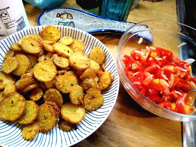 mielonkazdzika - @Senior_Mordino: ja zjadlem z pomidorami i cebula :)
