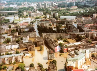 J.....s - Może i to jest trochę wsadzanie kija w mrowisko, ale tylko głębiej się zast...