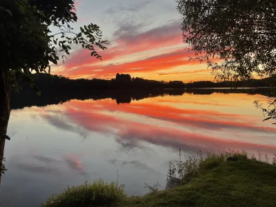 Dezeus - Zachód słońca nad jeziorem Hańcza.
#natura #fotografia #spokój #suwalszczyzn...