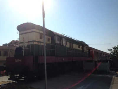 nixodus - Skusiłem się na Albanię, tak wygląda transport publiczny - Dures, klocki pł...