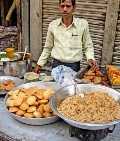 the_morningstar - Lubię oglądać filmiki typu Street Food India.
Nie tknąlbym tego je...