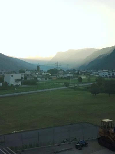 illneverfallinlove - I tak się żyje na tej wsi ;)
#alpy #szwajcaria #emigracja #gowno...
