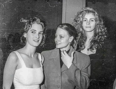 Gh0st - Winona Ryder, Jodie Foster i Julia Roberts - końcówka lat 80 lub początek 90....