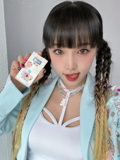 XKHYCCB2dX - #yena
#koreanka