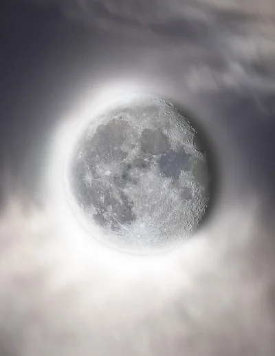 bl4ckholesun - Zdziś
#astronomia, #astrofoto, #moon, #photoshop, #fotografia