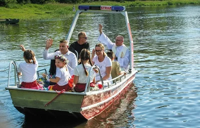 a.....c - Rząd znalazł w Odrze algi. Ale jakie?!
ZŁOTE! Złote a skromne algi w naszym...