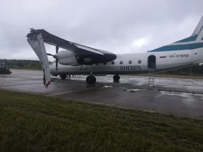 Sayong - #samoloty #lotnictwo #rosja

Ehh muzealne eksponaty demolują ( ͡° ʖ̯ ͡°)
...